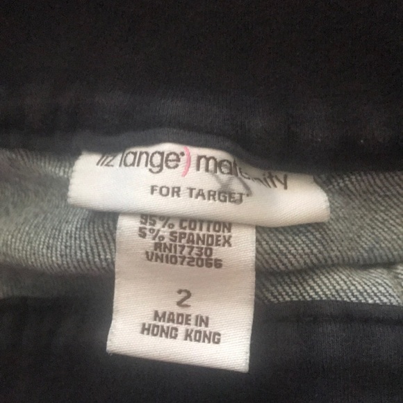 Maternity shorts - Picture 3 of 3